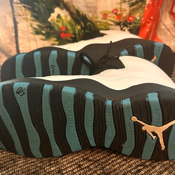 Nike Air Jordan 10 Retro GS Powder Blue 310806-106 Youth Size 6.5Y - Picture 7 of 7